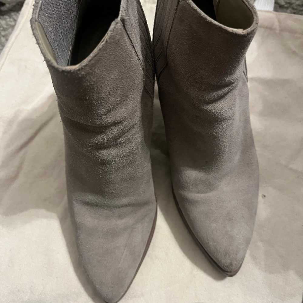 Marc Fischer pointed toe booties - Picture 2 of 3